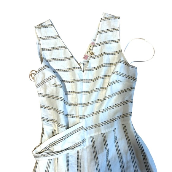 Ted Baker Linen Zelma cropped striped vneck linen blend jumpsuit US 6 EUC - Picture 6 of 10